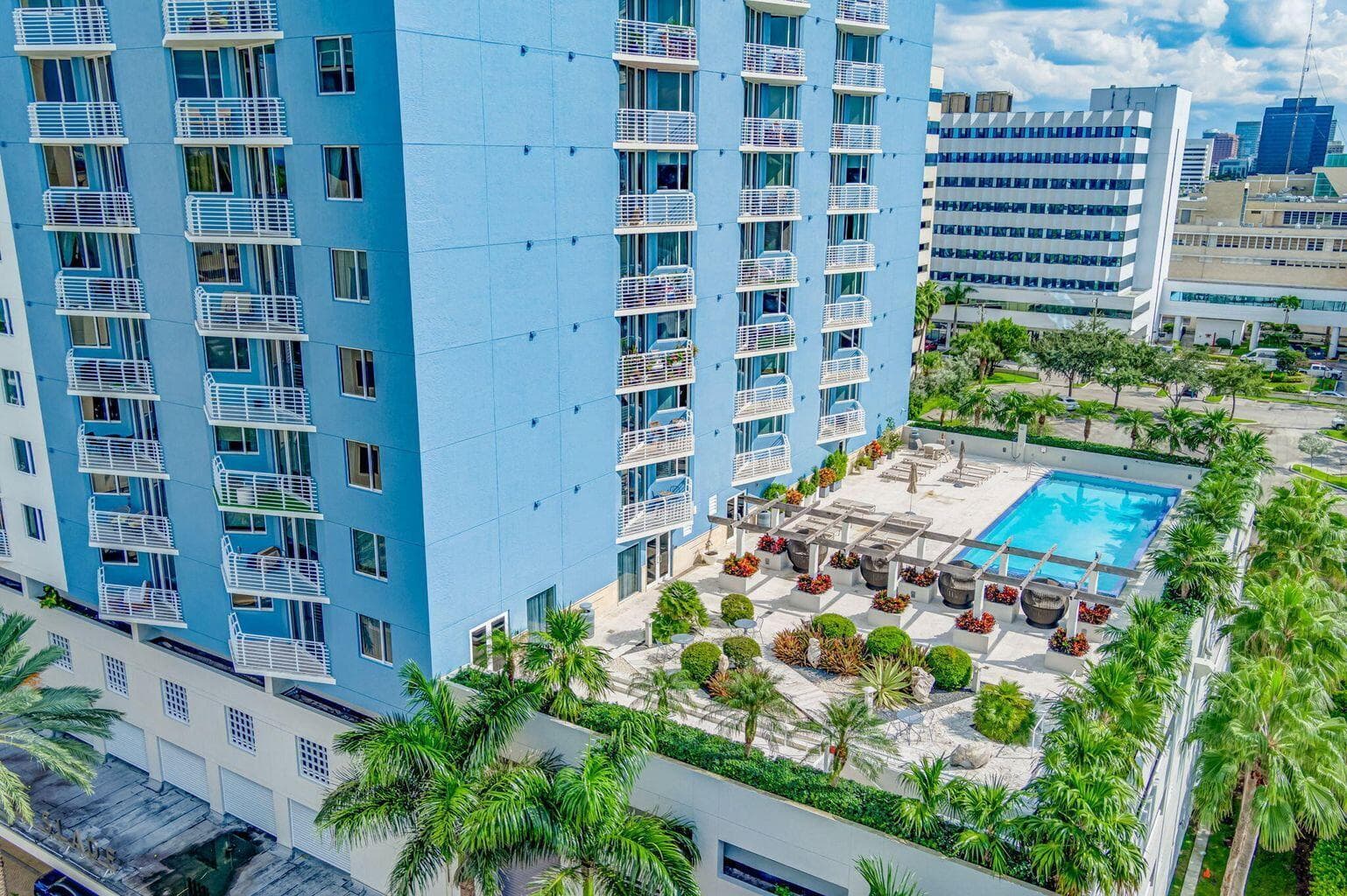 1551 N Flagler Drive Unit 804, West Palm Beach, view 3