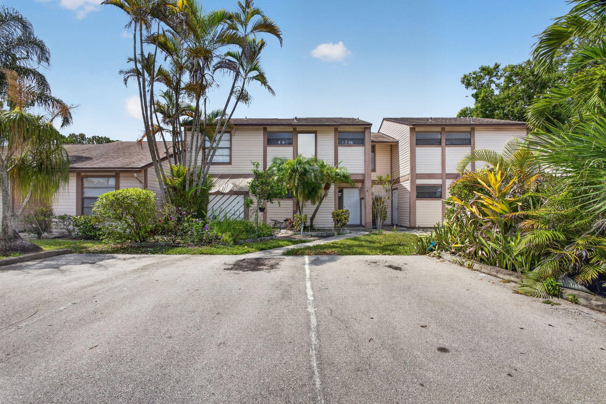 110 SHERWOOD Circle Unit 4C, Jupiter, view 2