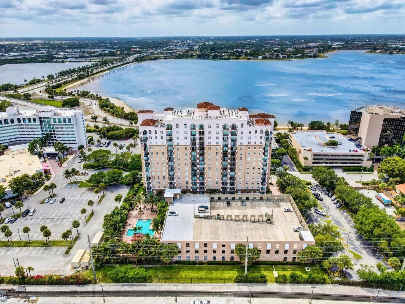 616 CLEARWATER PARK Road Unit 602, West Palm Beach