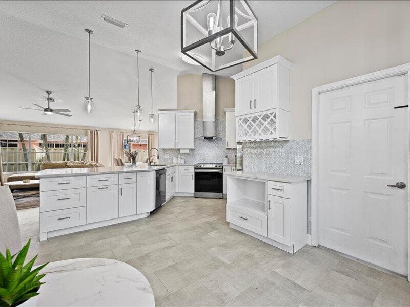 237 MOCCASIN Trail W, Jupiter, view 4