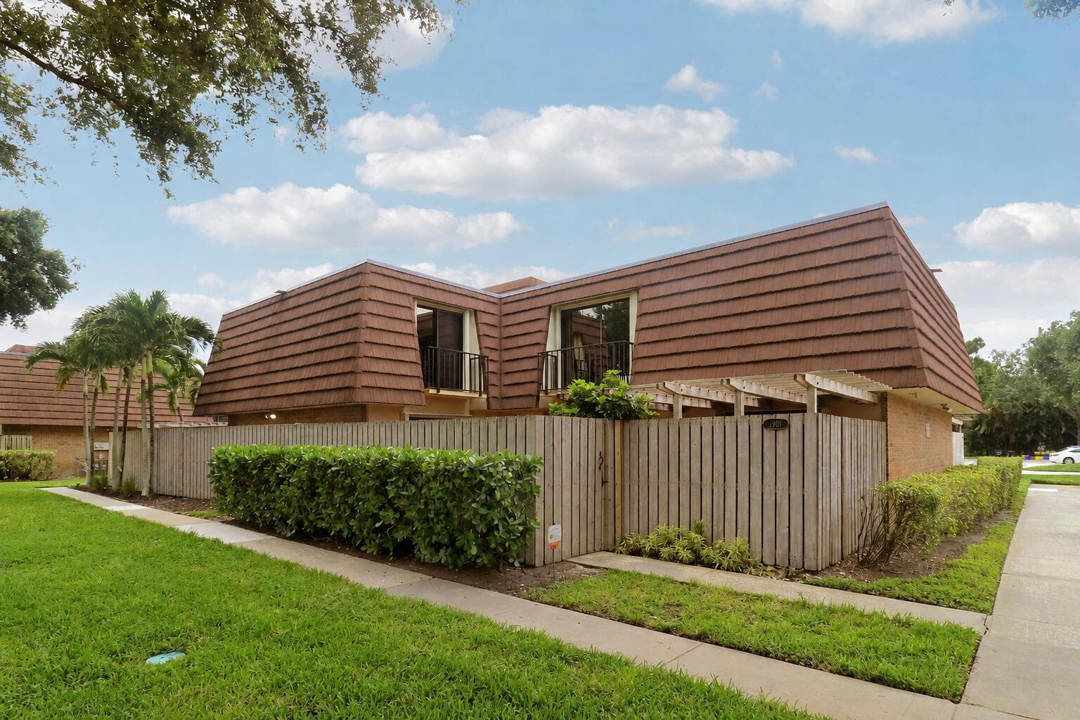 1901 19th Lane, Palm Beach Gardens