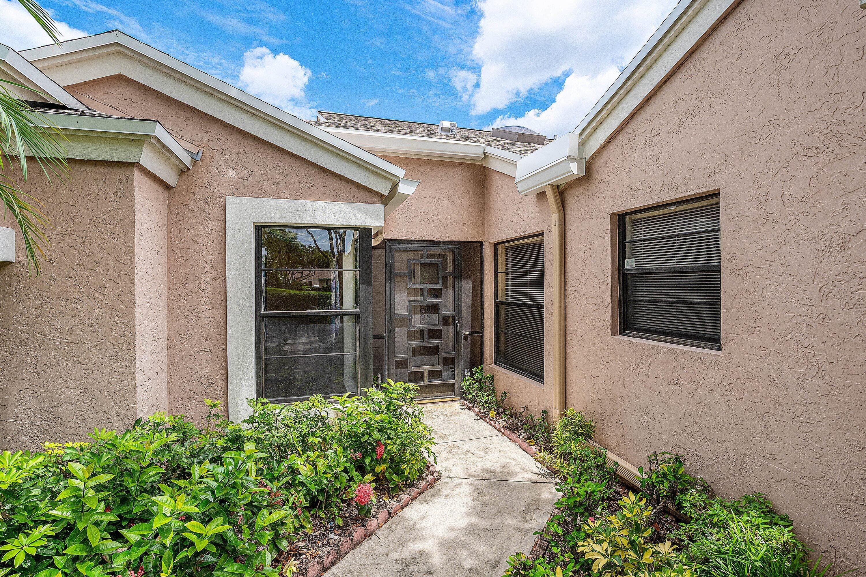 8271 SUN LAKE Drive, Boca Raton, view 2