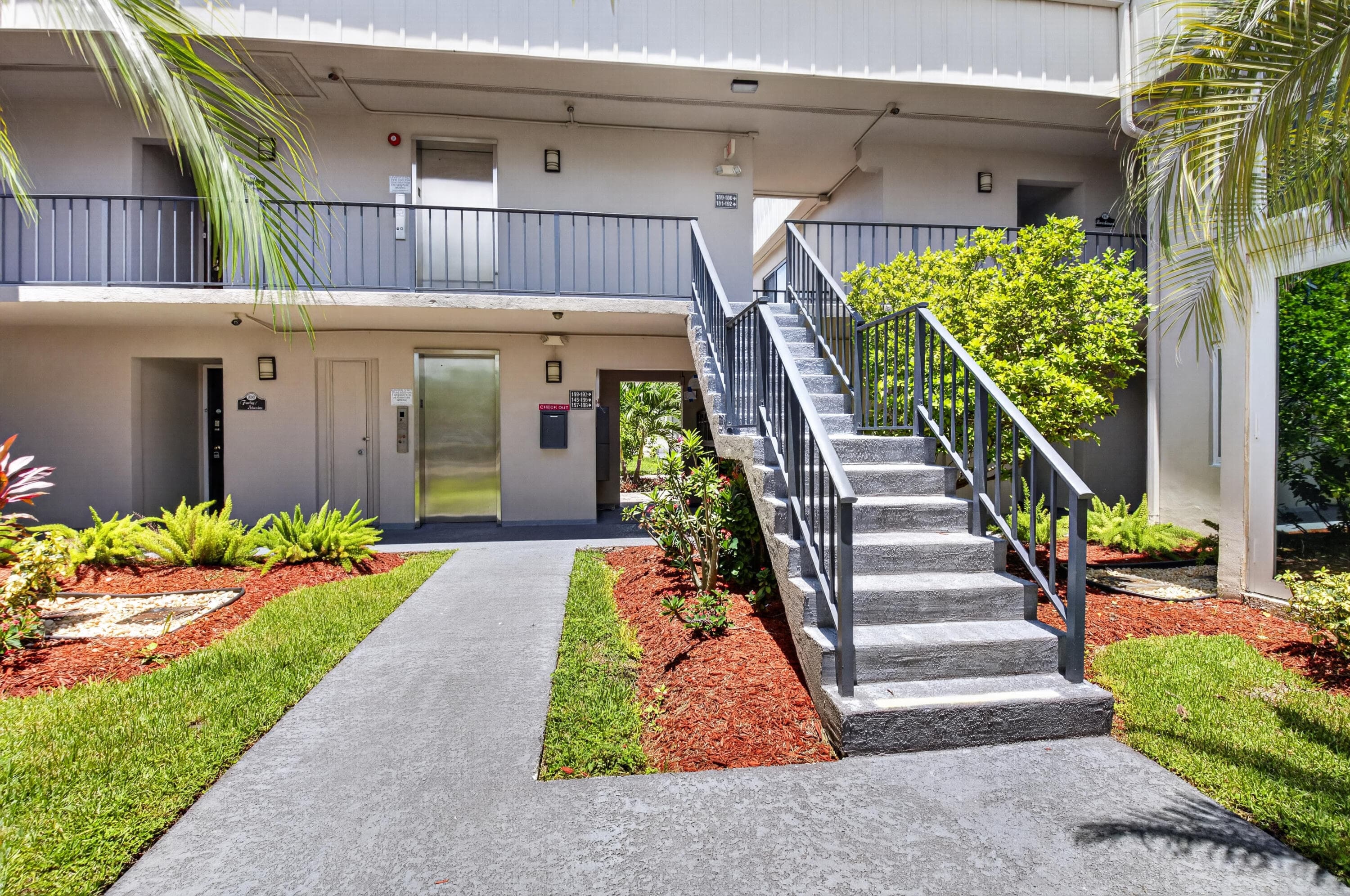 174 CAPRI D E Unit 174, Delray Beach, view 2