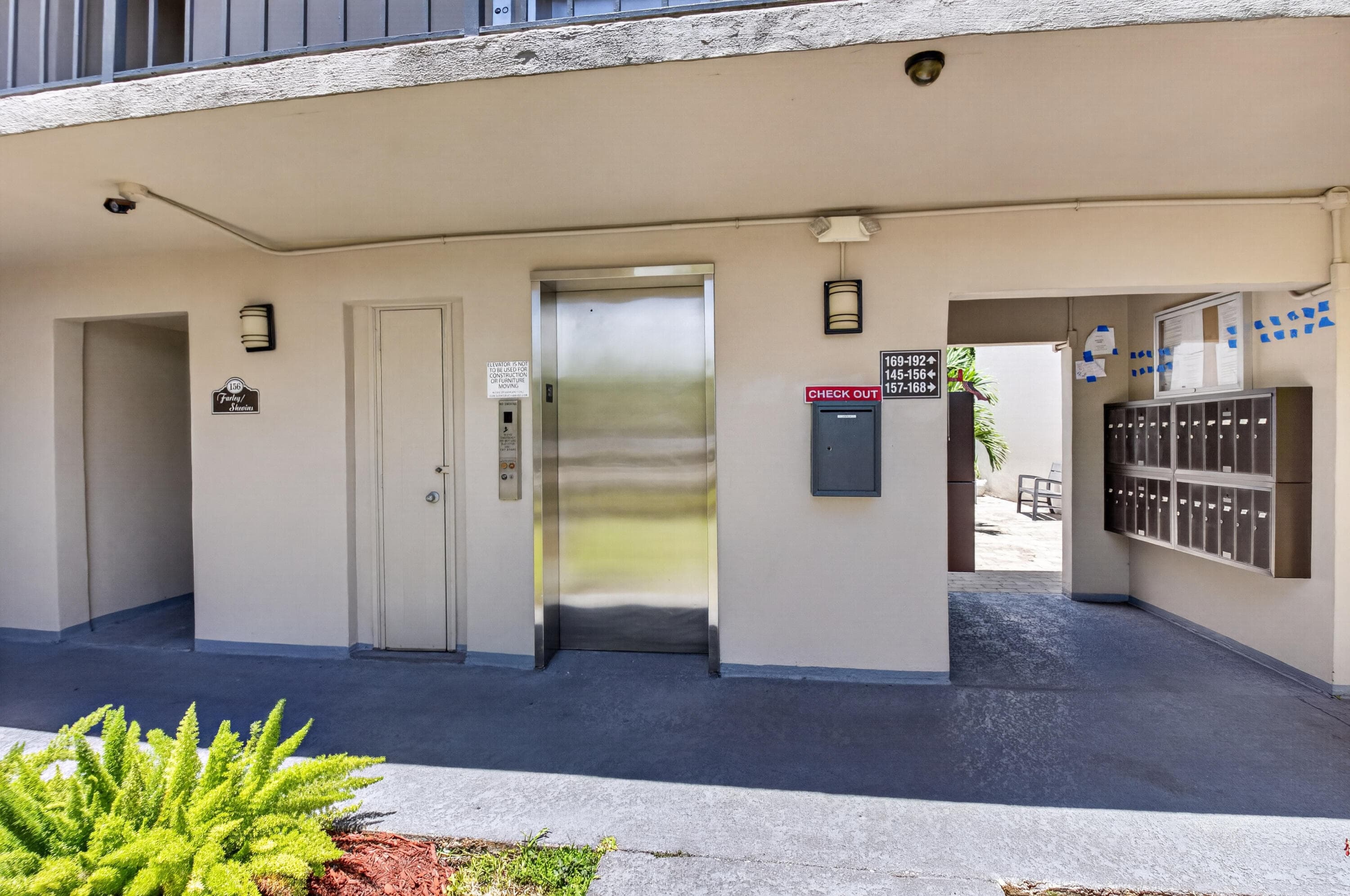 174 CAPRI D E Unit 174, Delray Beach, view 3