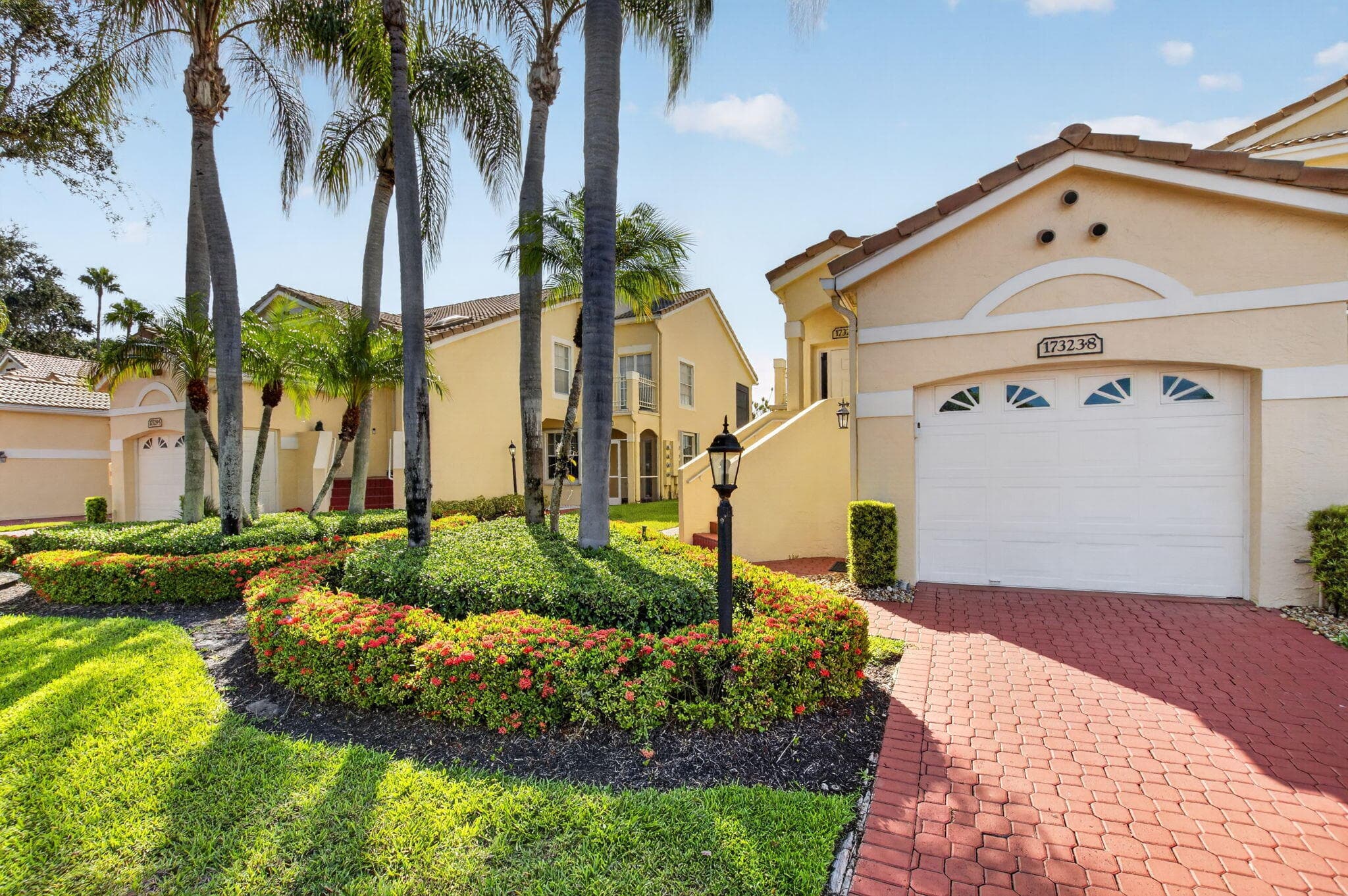 17323 Boca Club Boulevard Unit 8, Boca Raton, view 2