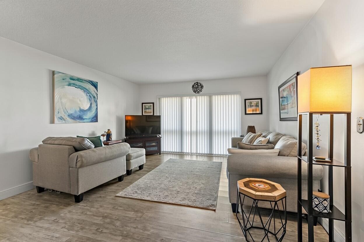 1111 GREEN PINE Boulevard Unit F1, West Palm Beach, view 4