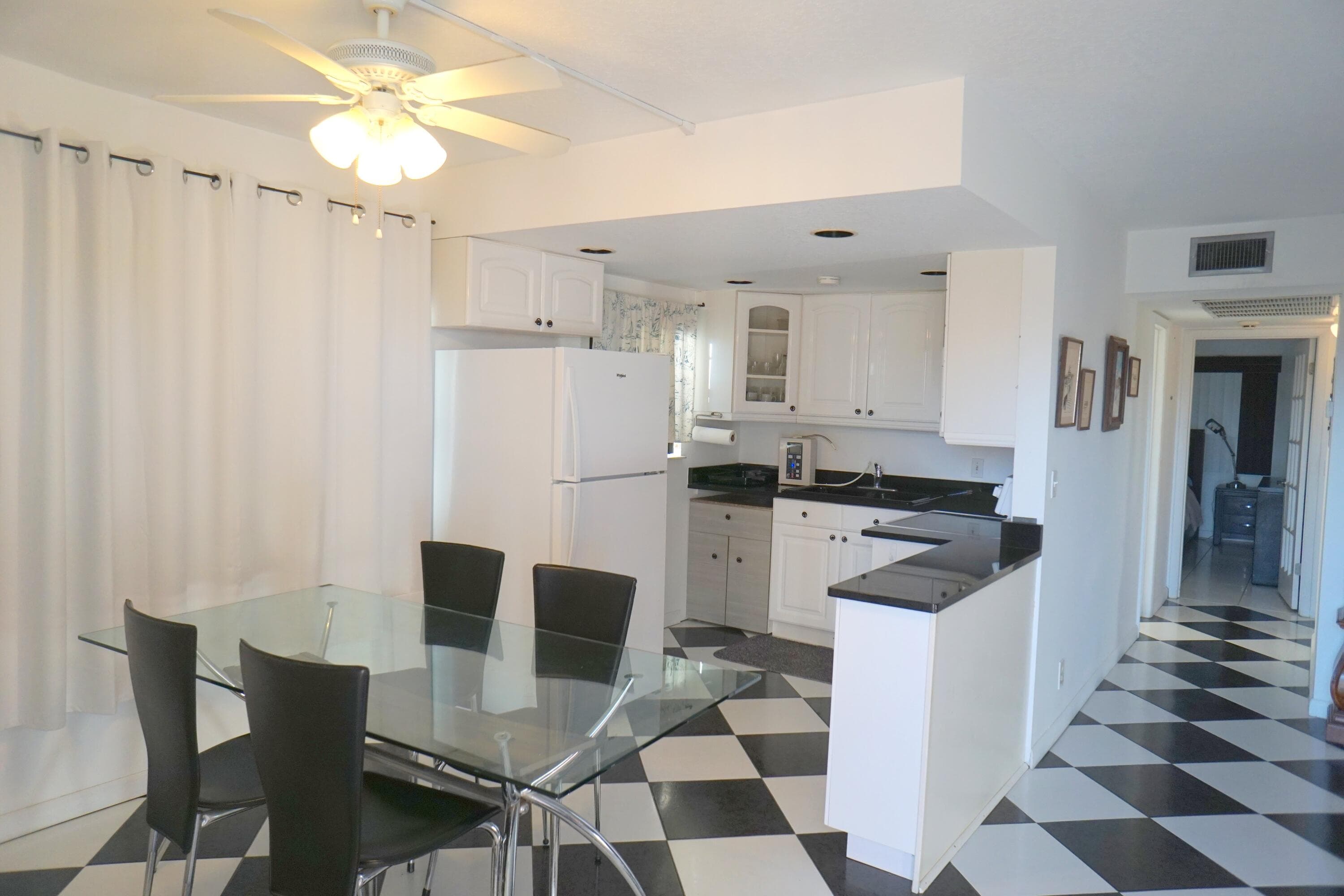 401 Southampton A Unit 401, West Palm Beach, view 3