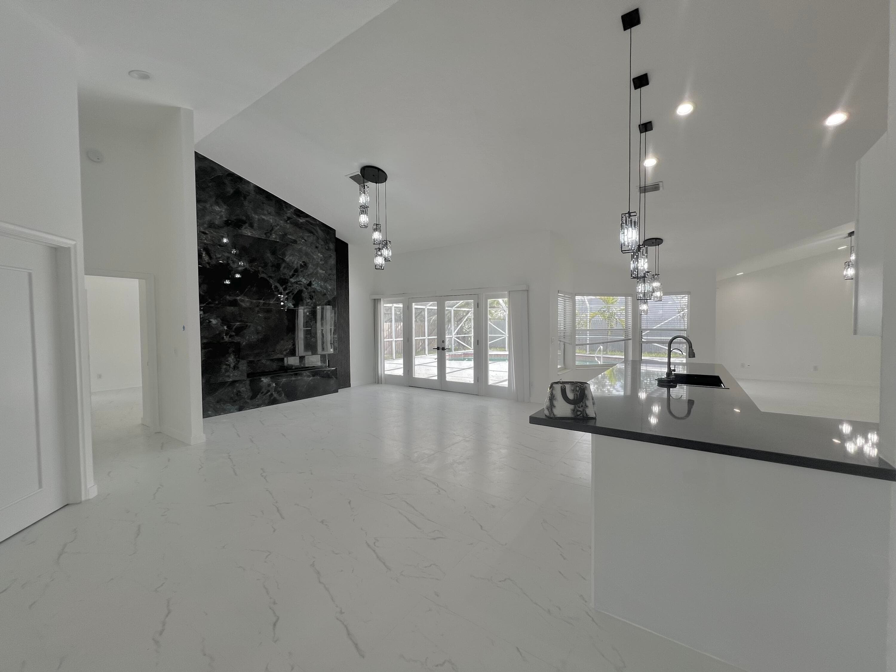 13646 Brightstone Street, Wellington, view 5