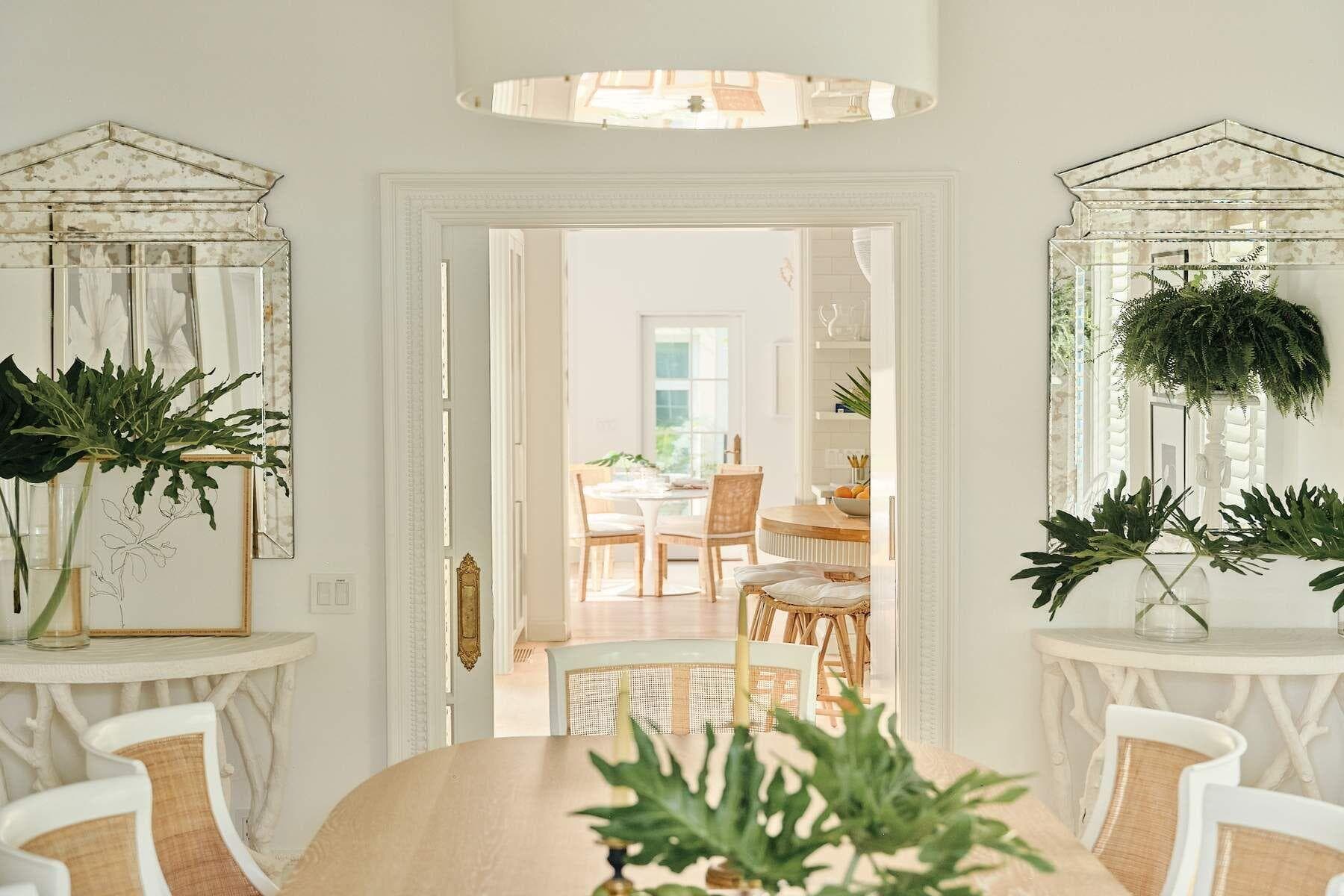 130 Brazilian Avenue, Palm Beach