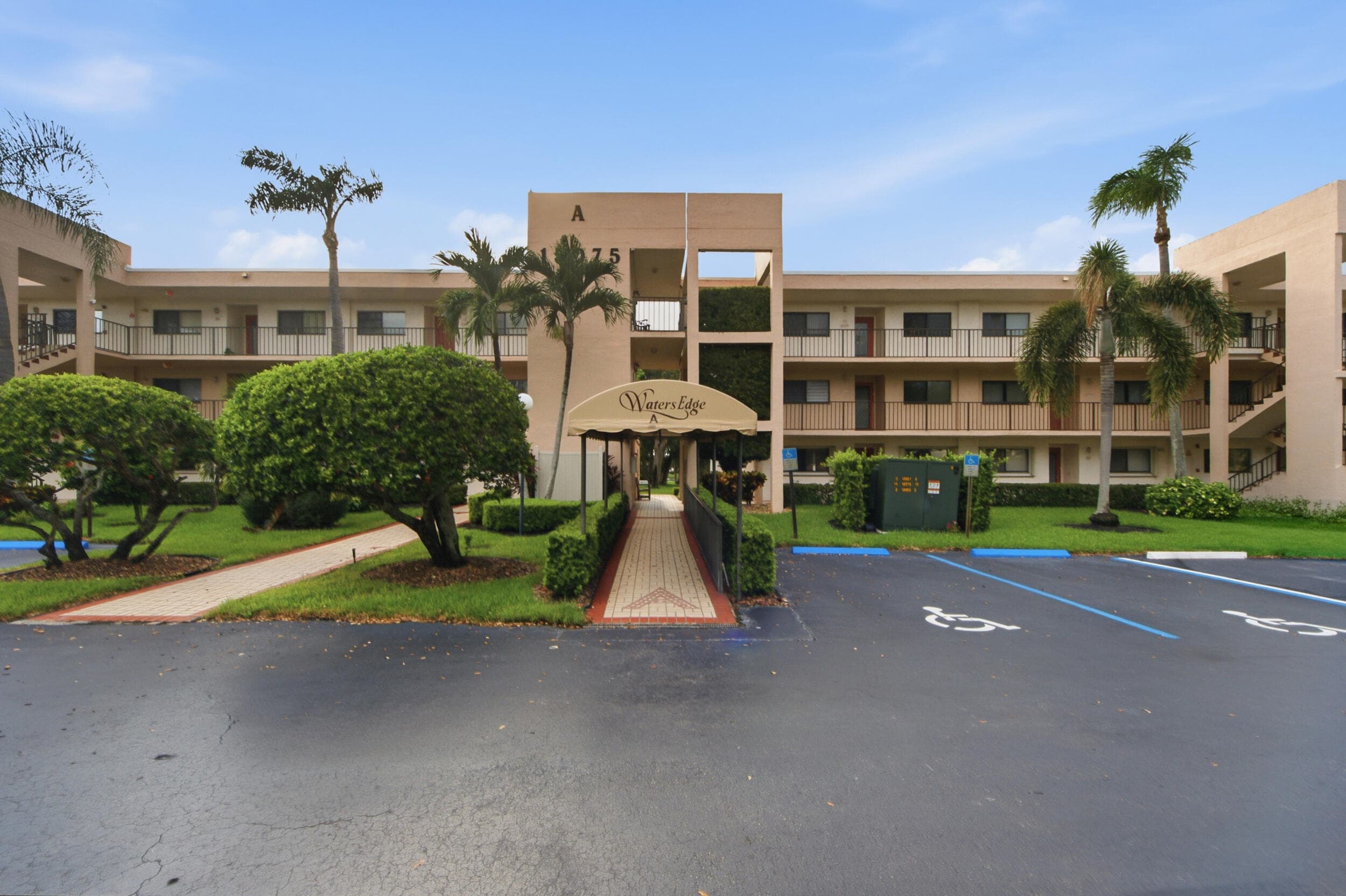15075 WITNEY Rd #303, Delray Beach