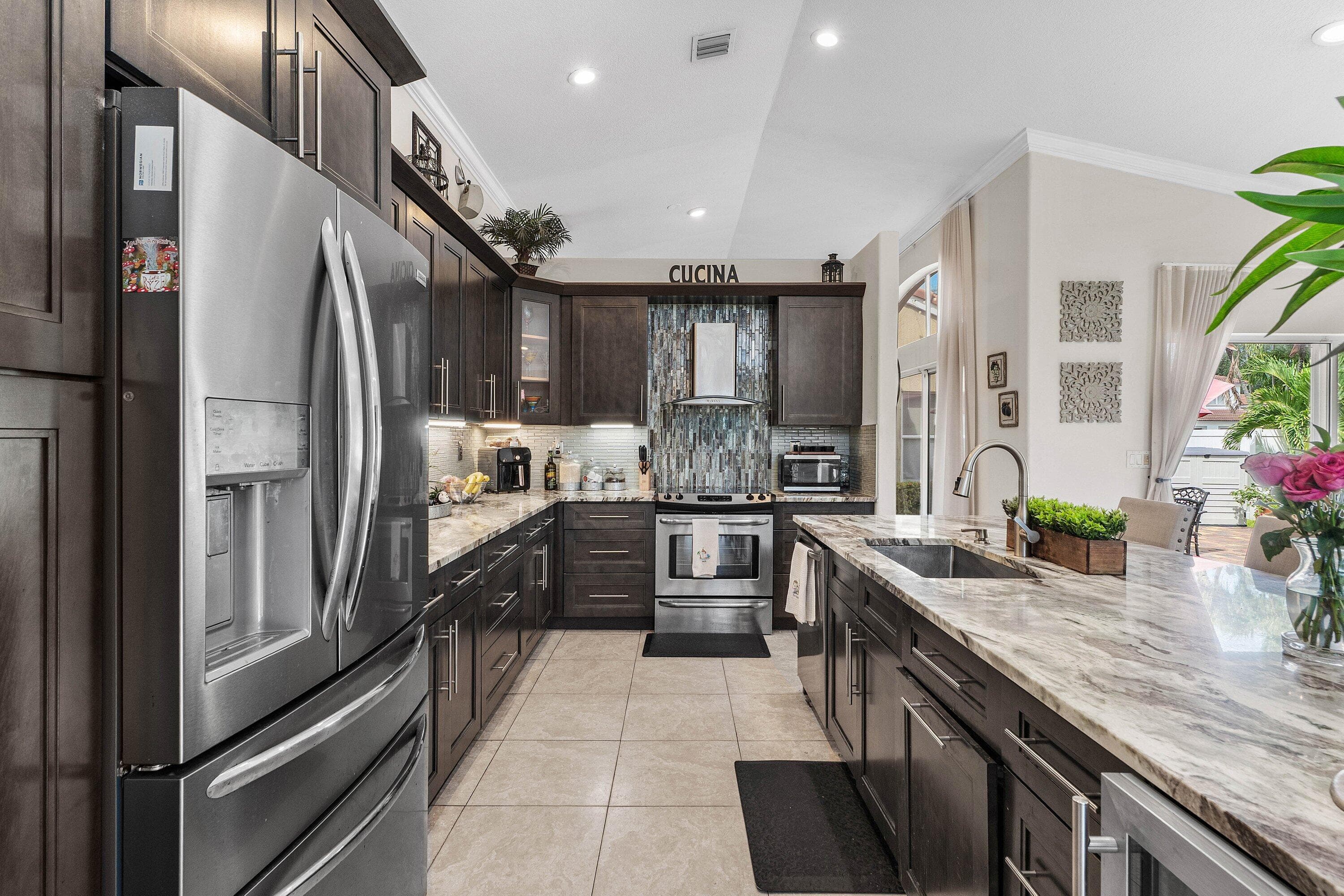 5054 Prairie Dunes Village Circle, Lake Worth, view 4