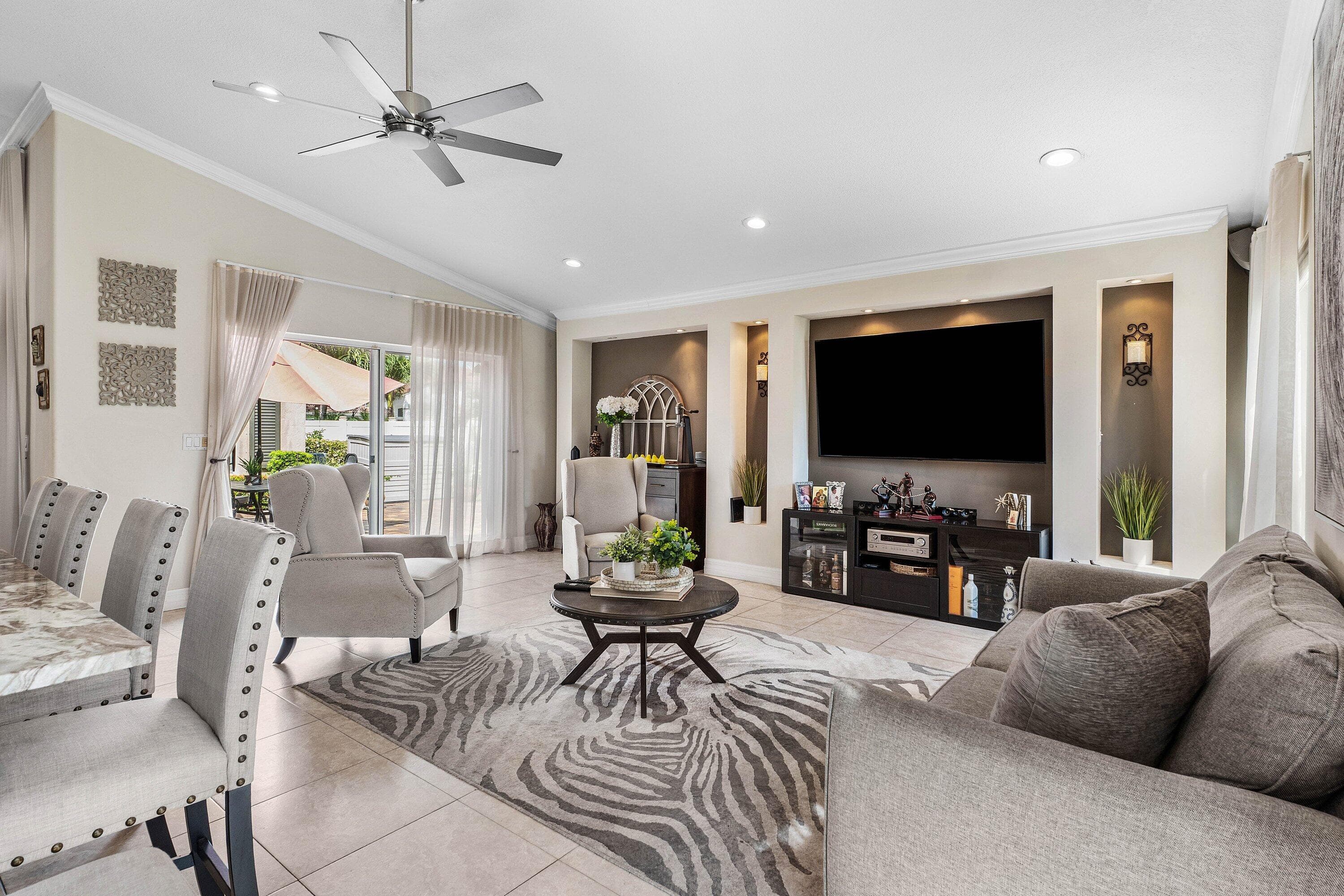 5054 Prairie Dunes Village Circle, Lake Worth, view 5