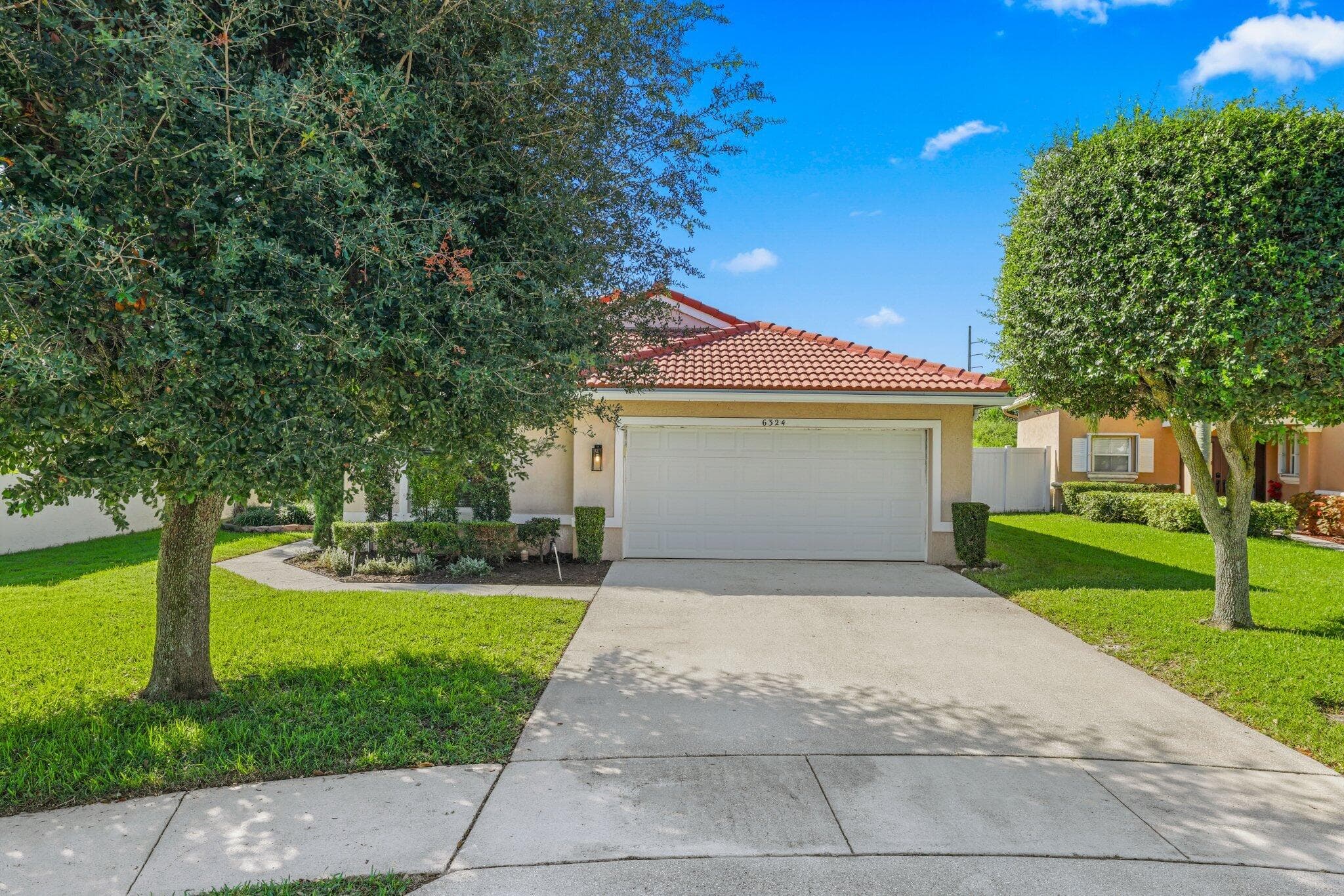 6324 BARTON CREEK Circle, Lake Worth, view 2
