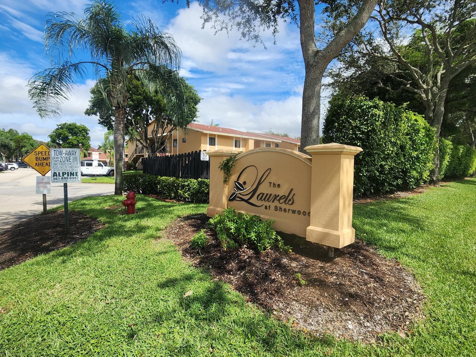 6013 10th Avenue N Unit 208, Greenacres