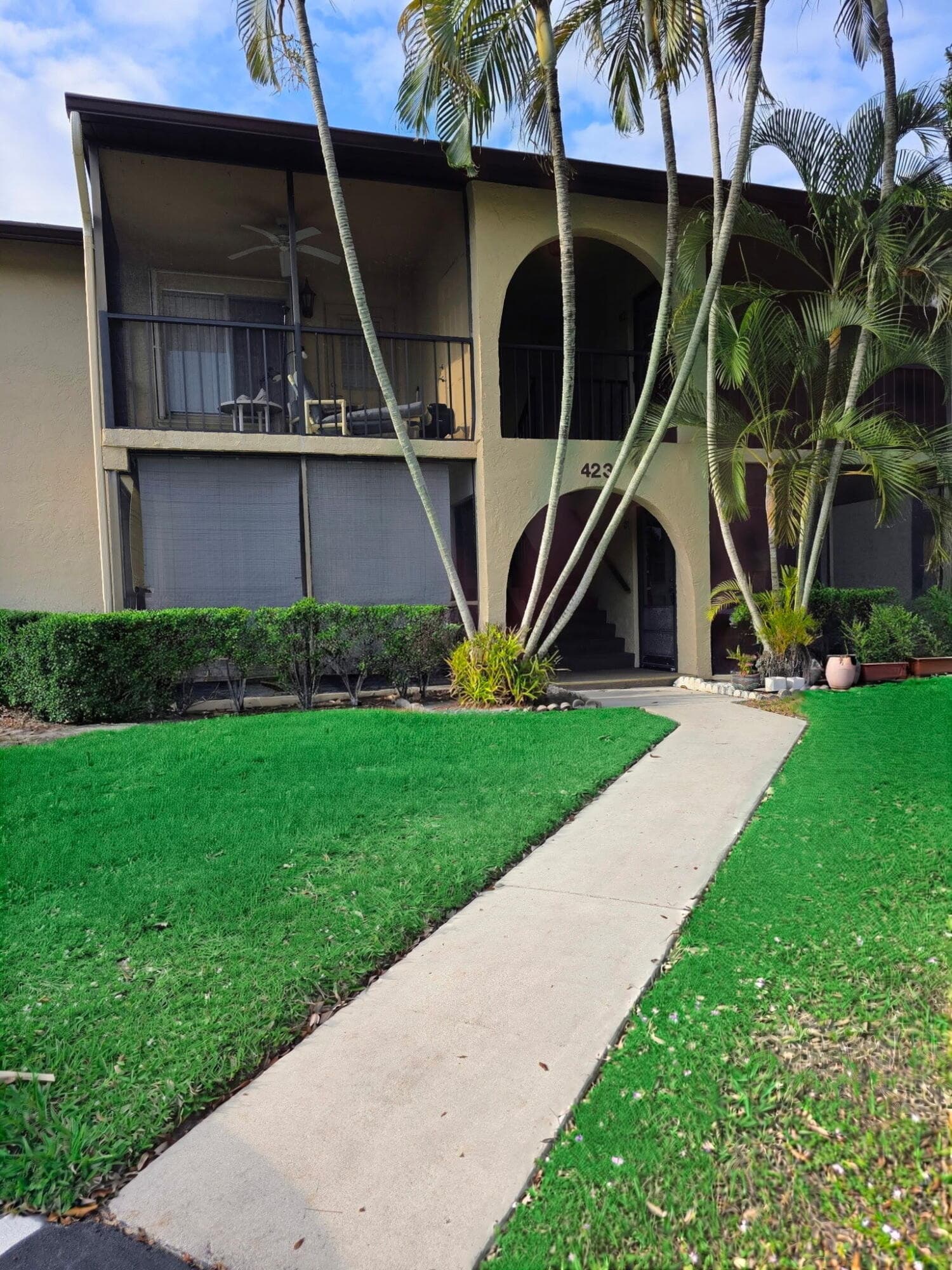 423 Pine Glen Lane Unit C-1, Greenacres