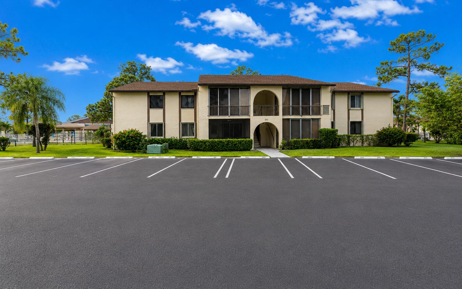 303 Knotty Pine Circle Unit A-1, Greenacres