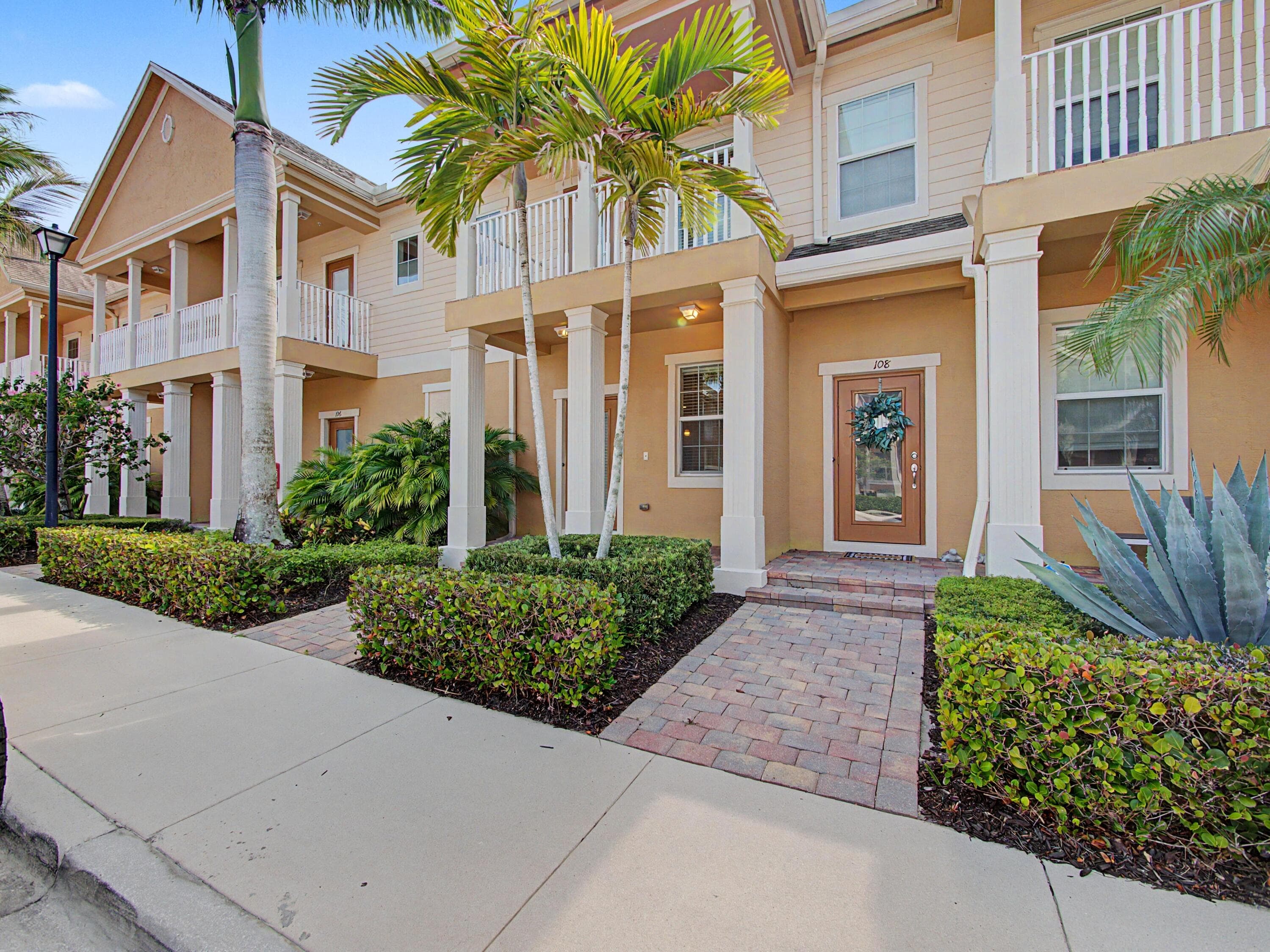 118 Black Ironwood Road Unit 107, Jupiter