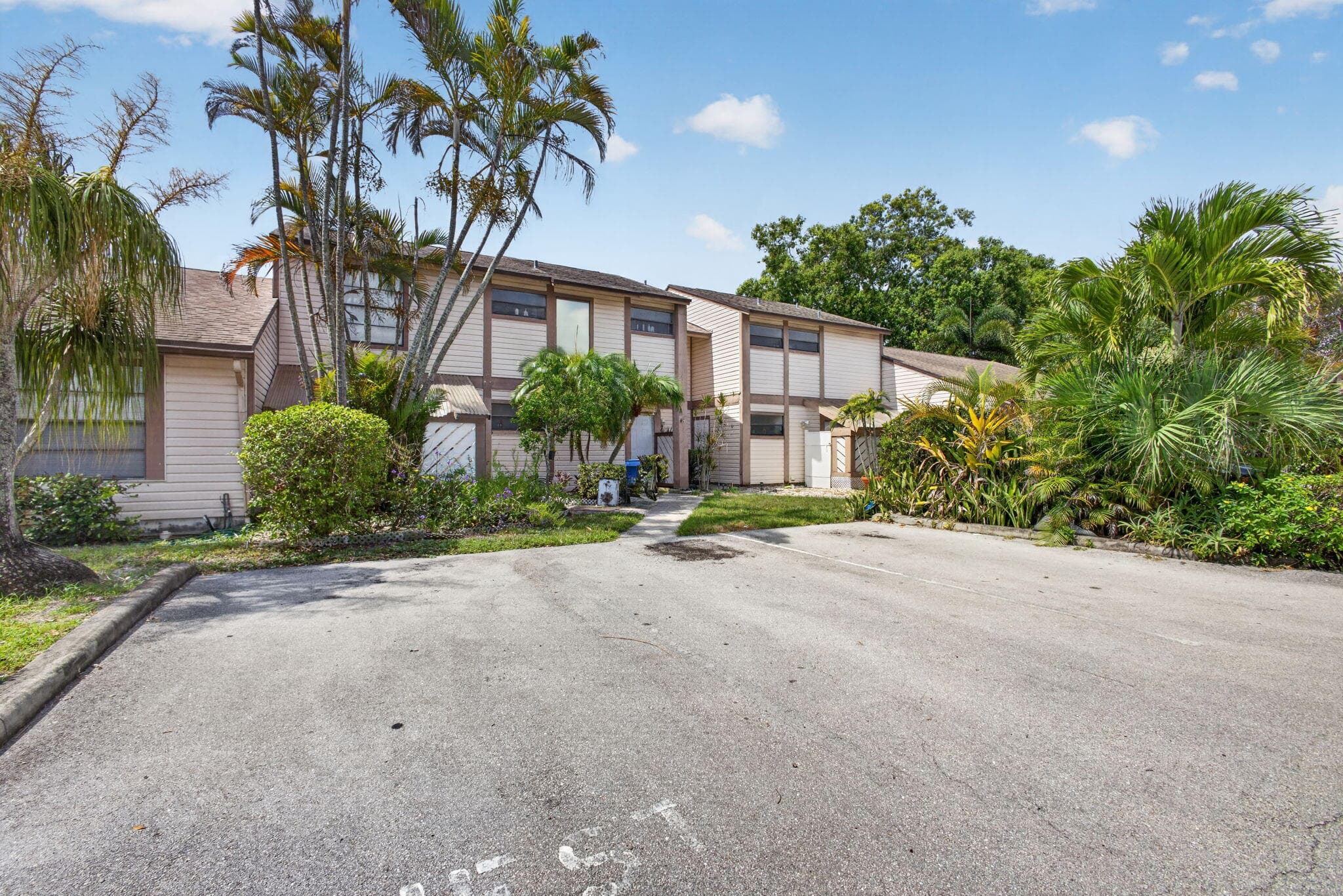 110 SHERWOOD Circle Unit 4C, Jupiter