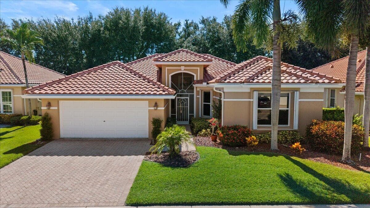 6634 JOG PALM Drive, Boynton Beach