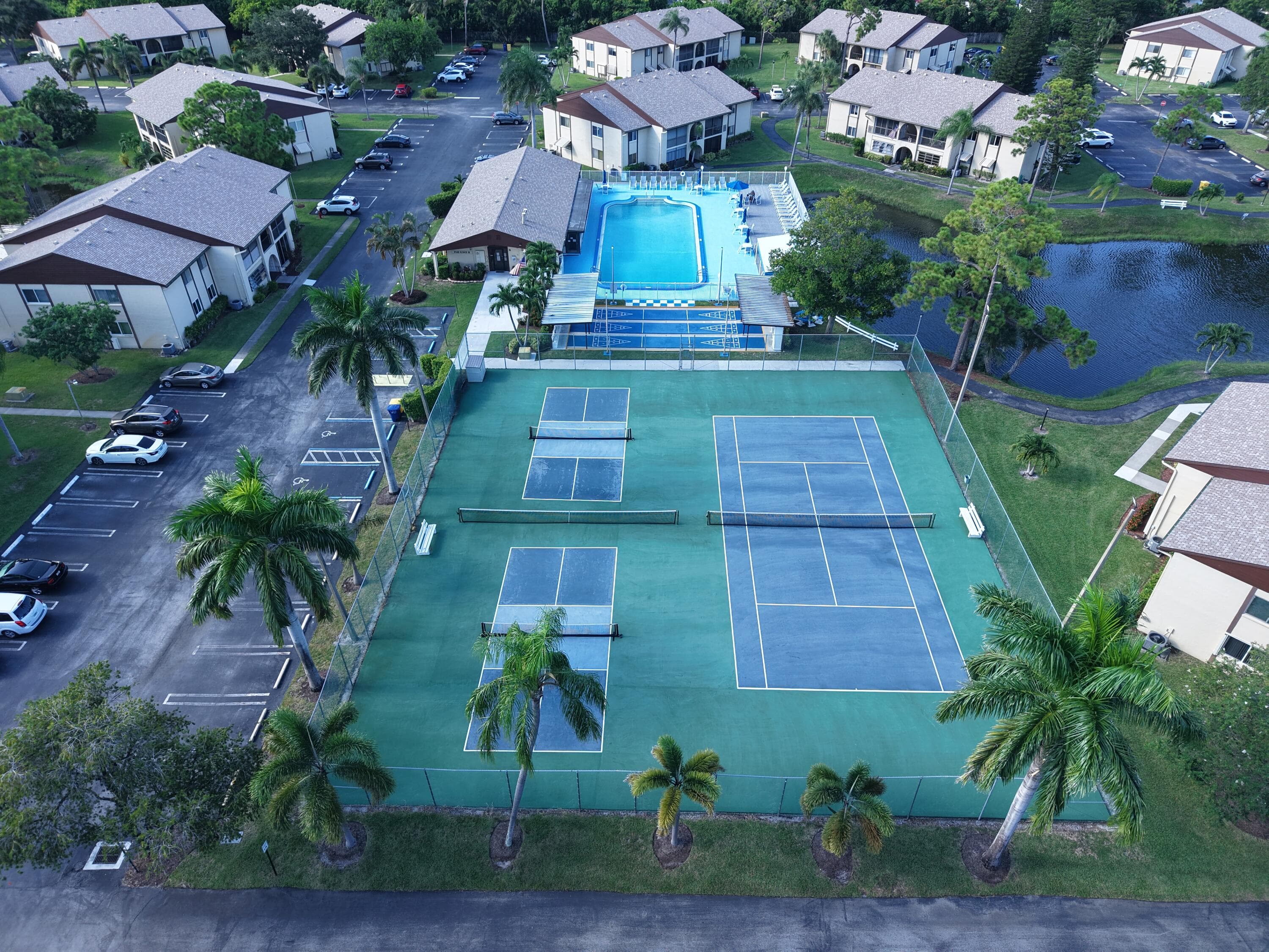 309 Pine Ridge Circle Unit A-1, Greenacres