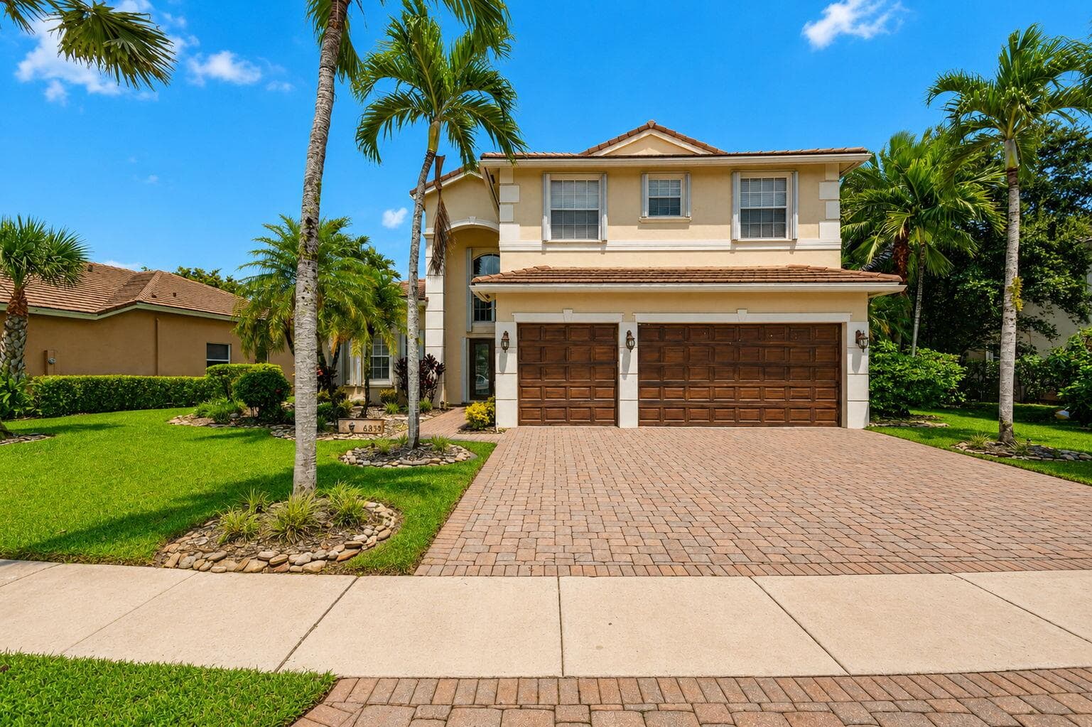 6839 Houlton Circle, Greenacres